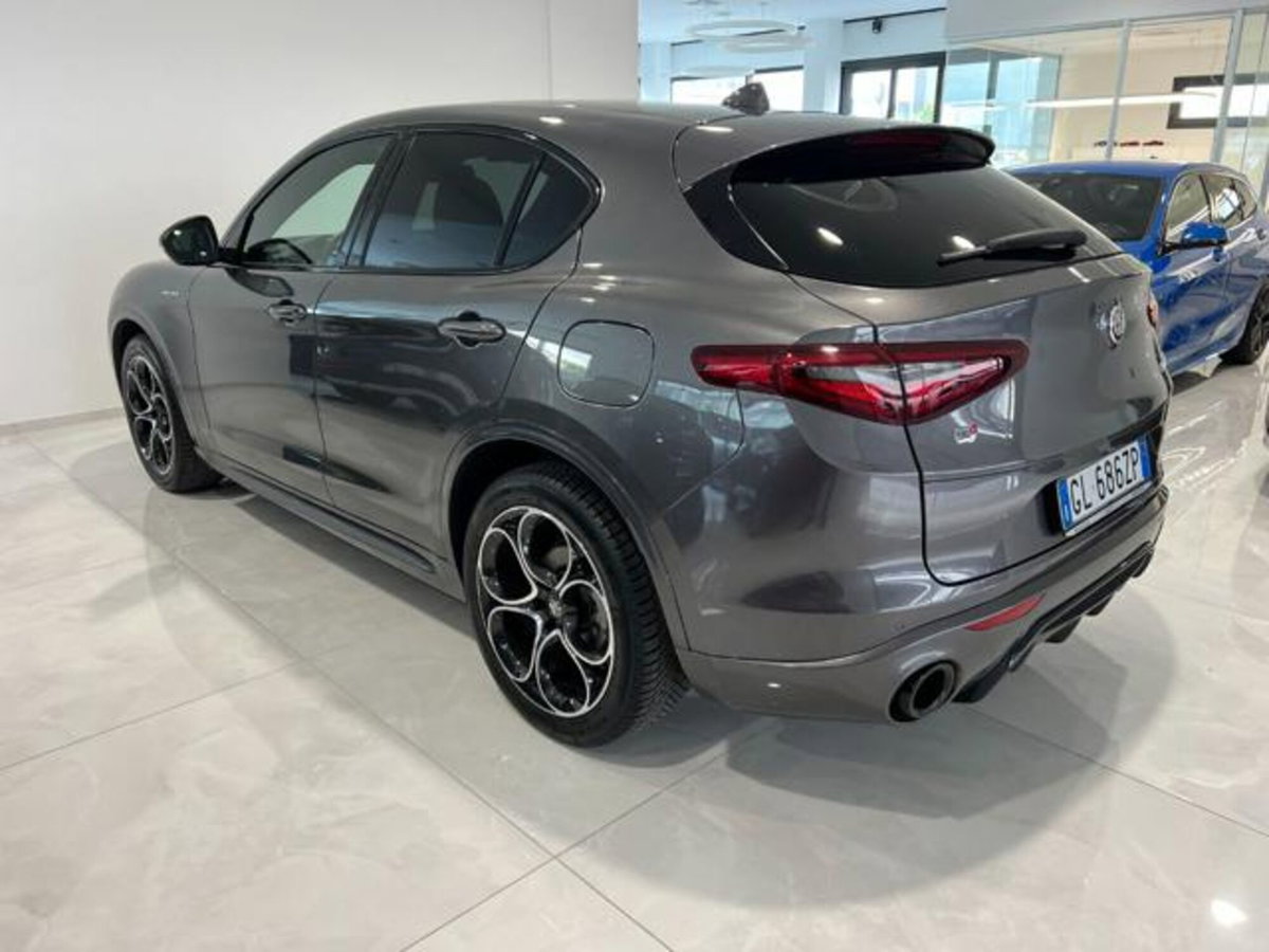 Alfa Romeo Stelvio Stelvio 2.2 Turbodiesel 210 CV AT8 Q4 Veloce (4)