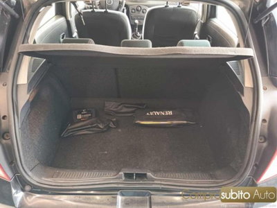 Renault Clio 1.2 16V 5 porte GPL 20th Anniversario (9)