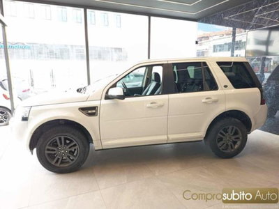 Land Rover Freelander 2.2 TD4 S.W. HSE Luxury (9)