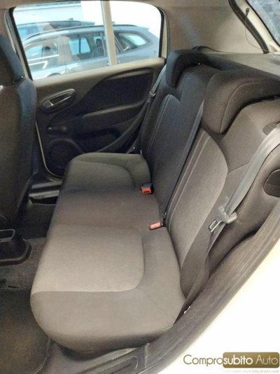 Fiat Punto 1.4 8V 5 porte Easypower Young (10)