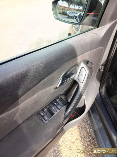 Volkswagen Polo 1.6 TDI 90CV DPF DSG 5 porte Highline (16)