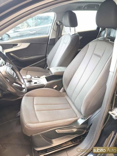 Audi A4 Avant 2.0 TDI 150 CV ultra S tronic Sport (9)