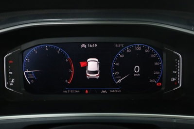 Volkswagen T-Roc 1.0 tsi Style 115cv (7)