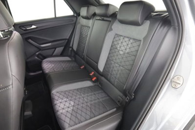 Volkswagen T-Roc 1.5 tsi R-Line dsg (3)