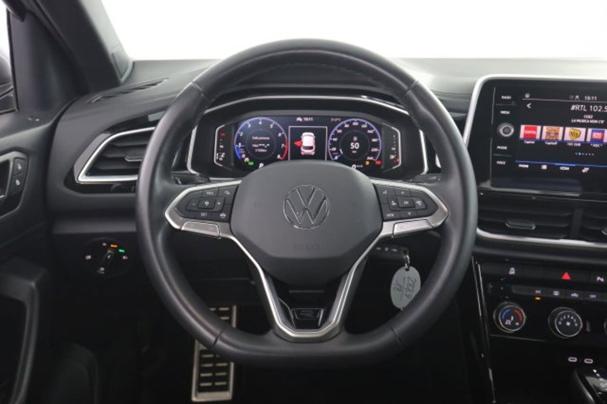 Volkswagen T-Roc 1.5 tsi R-Line dsg (5)