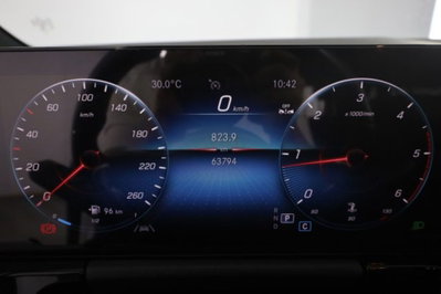 Mercedes-Benz CLA Shooting Brake 180 d Automatic Shooting Brake Premium (7)