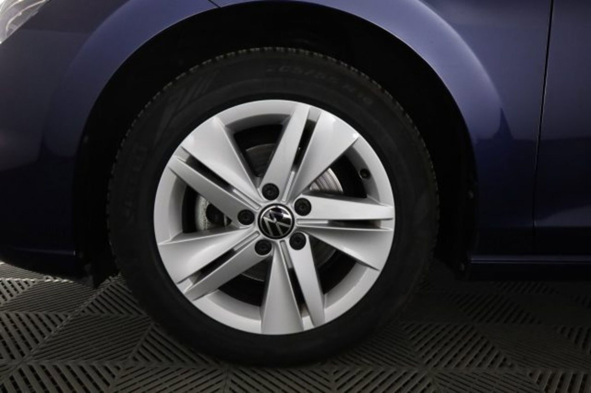 Volkswagen Golf 1.0 TSI EVO Life (16)