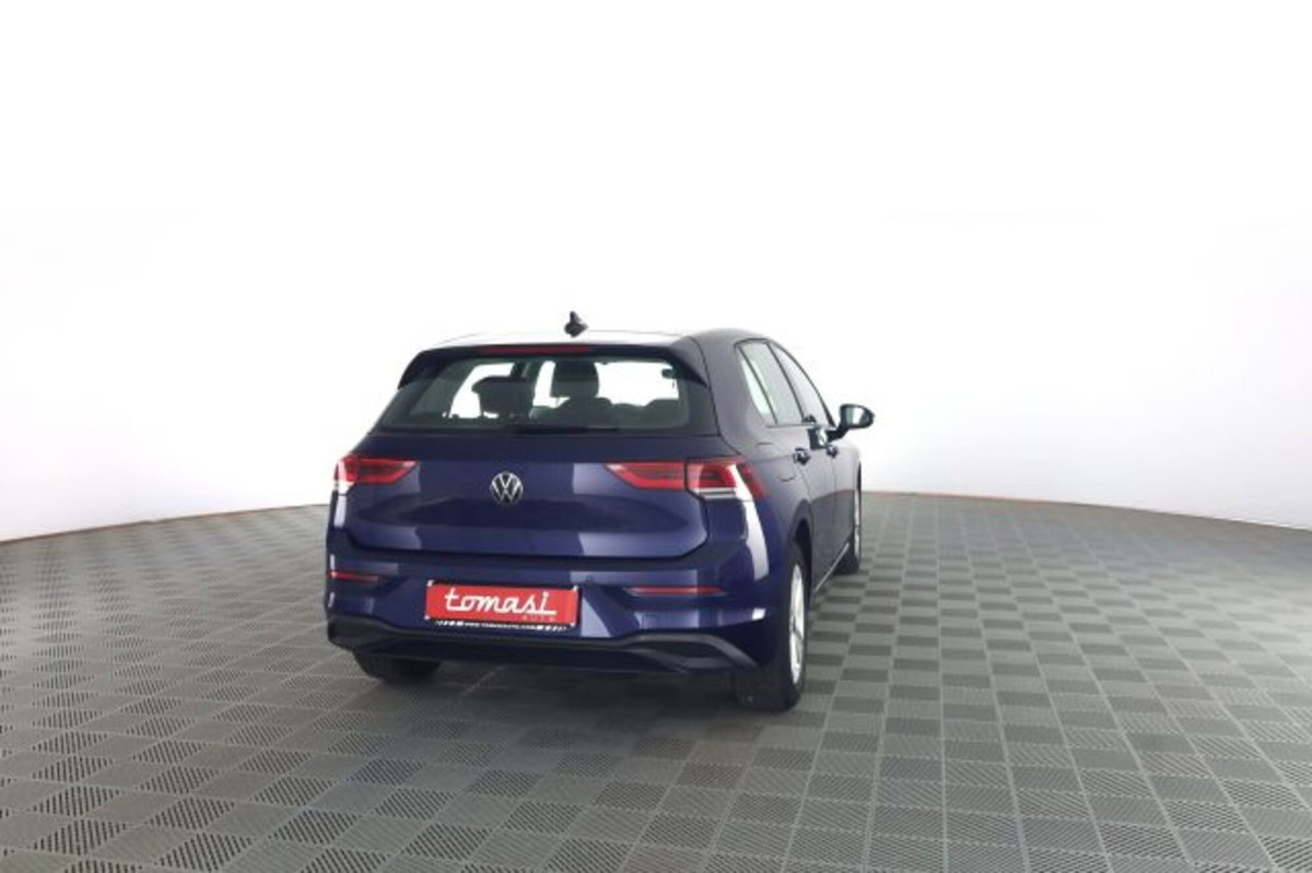 Volkswagen Golf 1.0 TSI EVO Life (5)