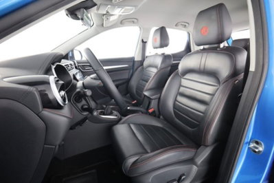 Mg ZS ZS 1.5 Luxury (2)