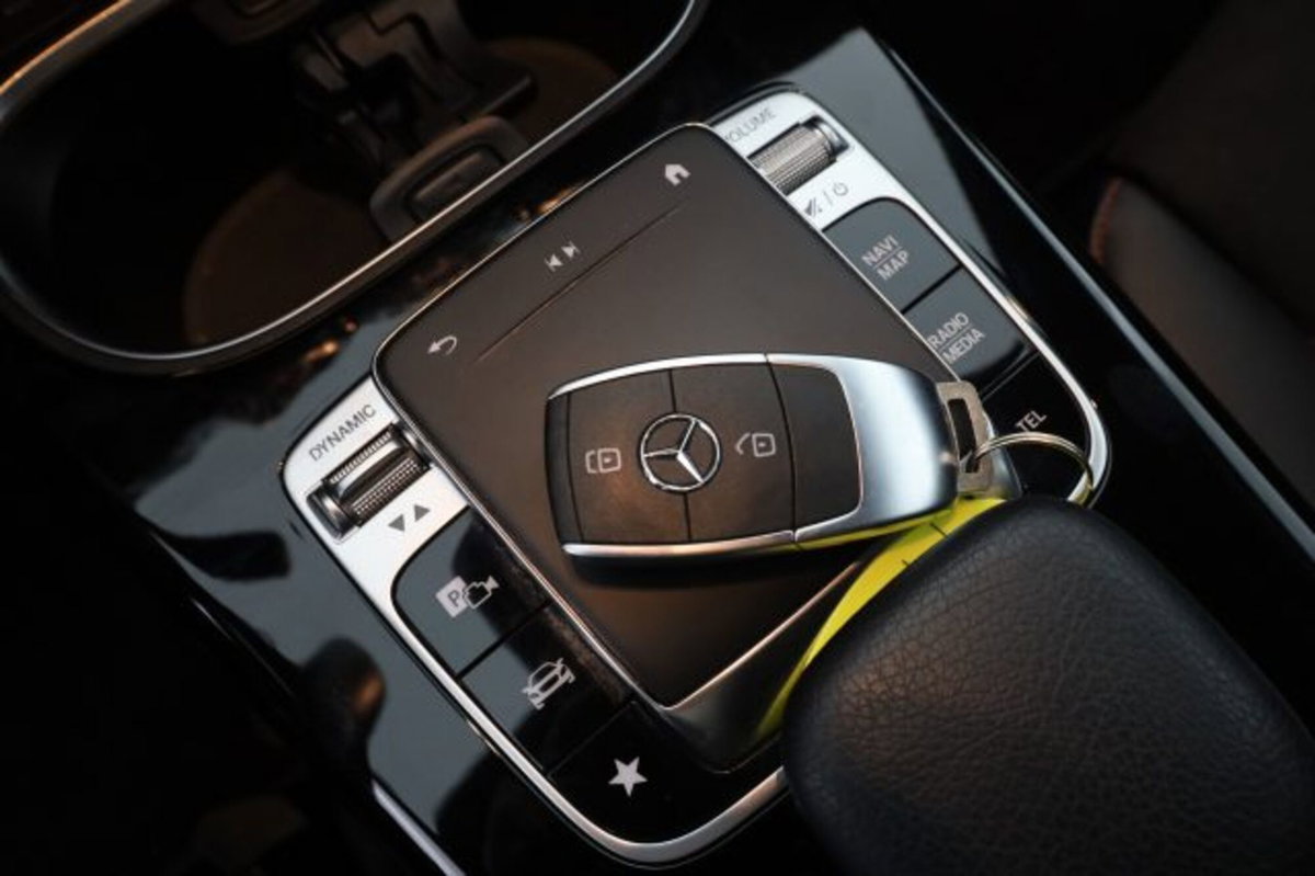 Mercedes-Benz Classe A 220 Automatic 4Matic Premium (14)