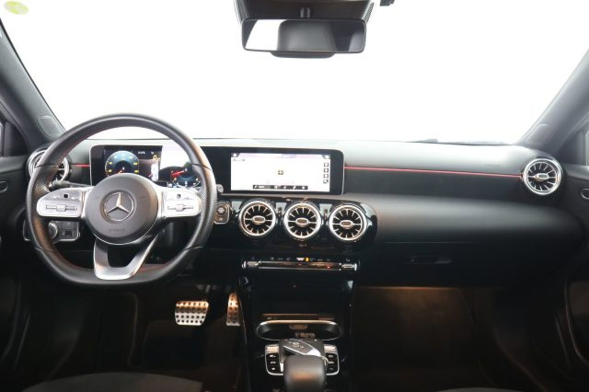 Mercedes-Benz Classe A 220 Automatic 4Matic Premium (4)