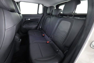 Jeep Avenger 1.2 turbo Summit fwd 100cv (11)