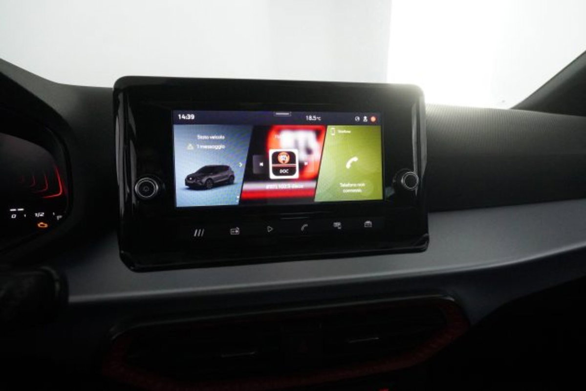 SEAT Arona 1.0 EcoTSI 115 CV DSG FR (10)