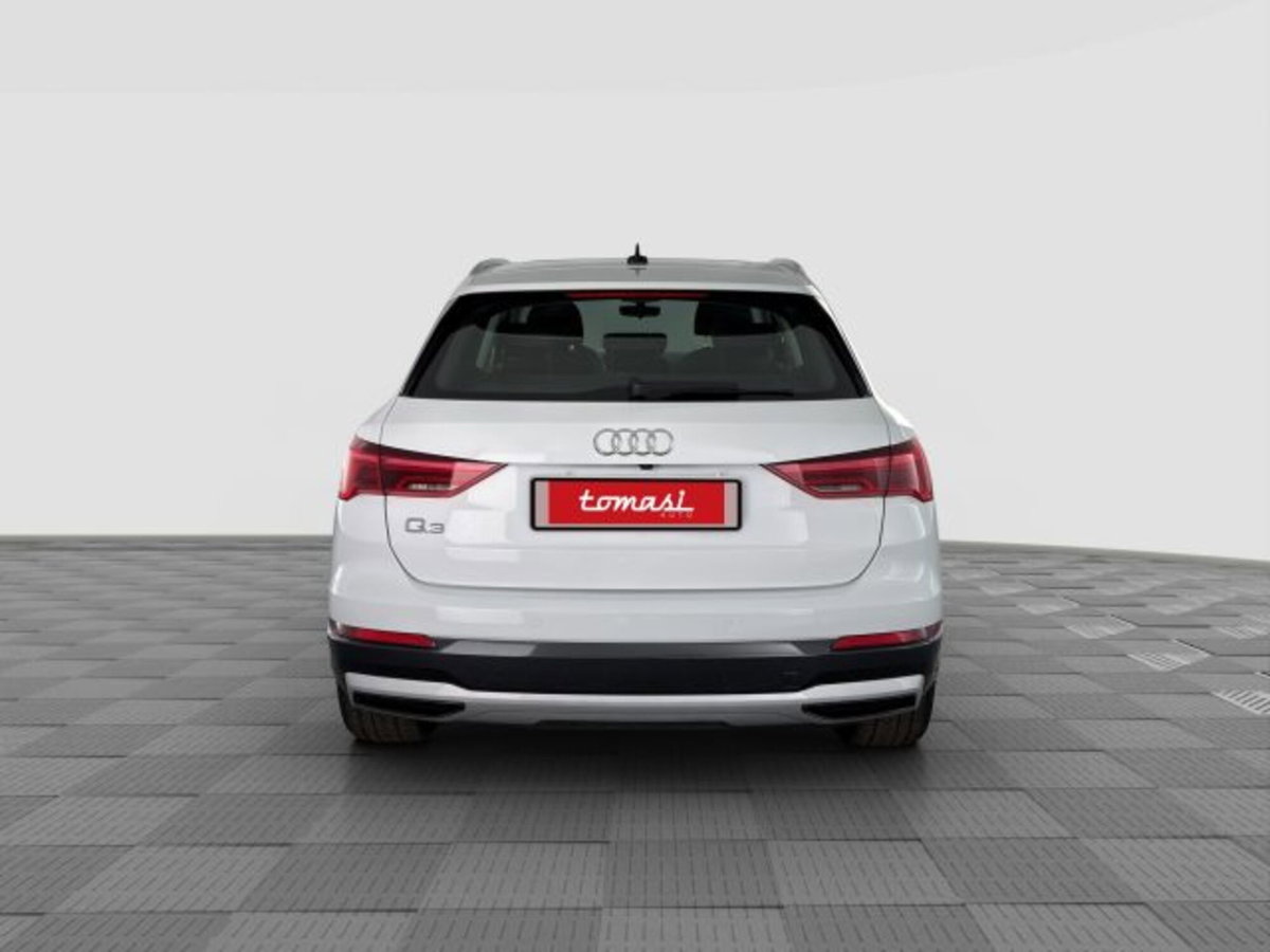 Audi Q3 35 TDI quattro S tronic Business Advanced (4)