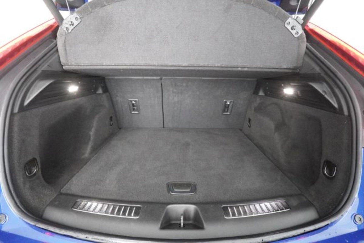 Cadillac XT4 XT4 350 TD AWD Premium Luxury (14)