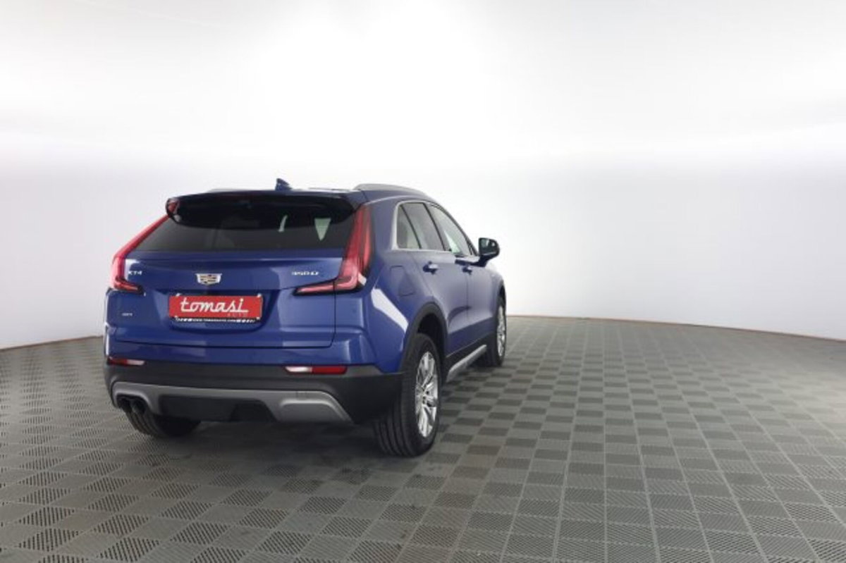 Cadillac XT4 XT4 350 TD AWD Premium Luxury (5)