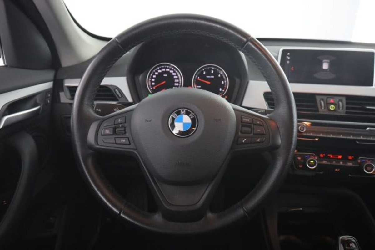 BMW X1 sDrive18d Business Advantage (5)