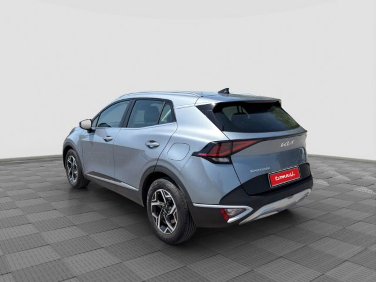 Kia Sportage 1.6 crdi mhev Business dct (3)