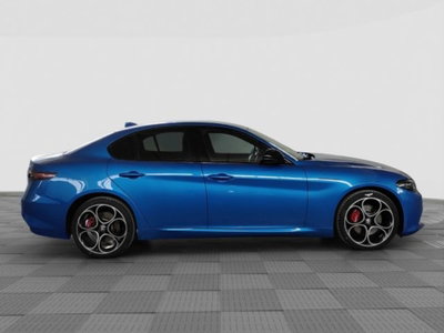 Alfa Romeo Giulia 2.2 Turbodiesel 210 CV AT8 AWD Q4 Estrema (6)