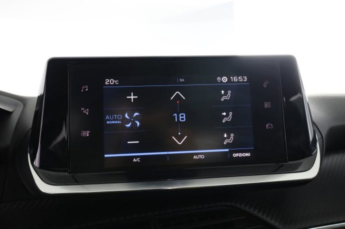 Peugeot 2008 BlueHDi 130 S&S EAT8 Allure Pack (11)