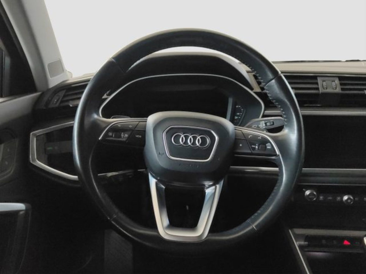 Audi Q3 35 TFSI S tronic Business (12)
