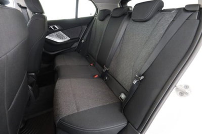 BMW Serie 1 120 48V MSport Design auto (3)