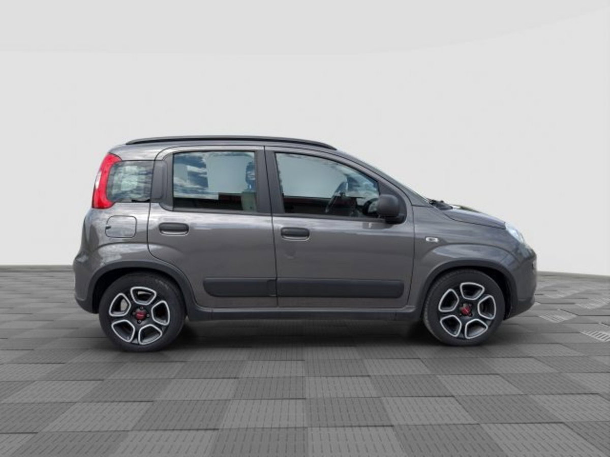 Fiat Panda 1.0 FireFly S&S Hybrid City Cross (6)