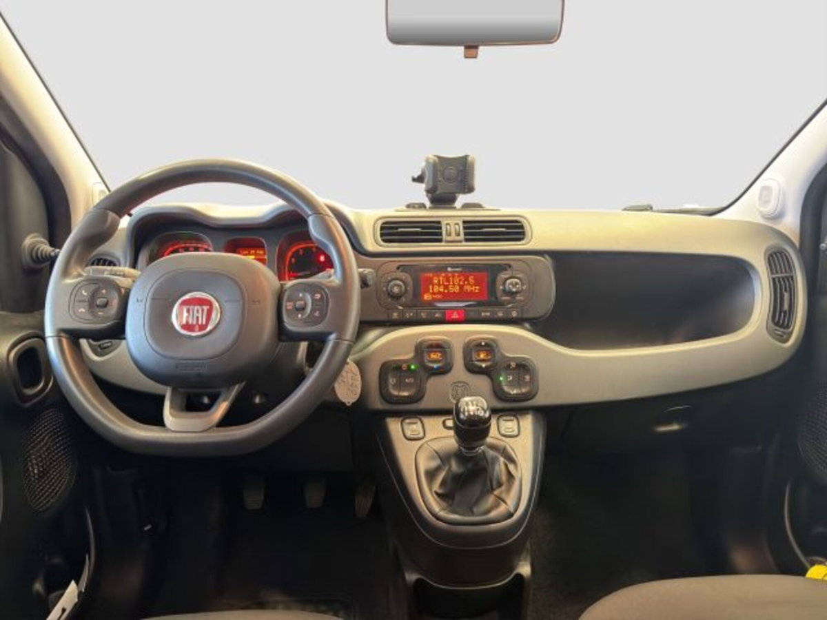 Fiat Panda 1.0 FireFly S&S Hybrid City Cross (11)