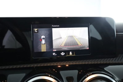 Mercedes-Benz Classe A 180 d Automatic Business (12)
