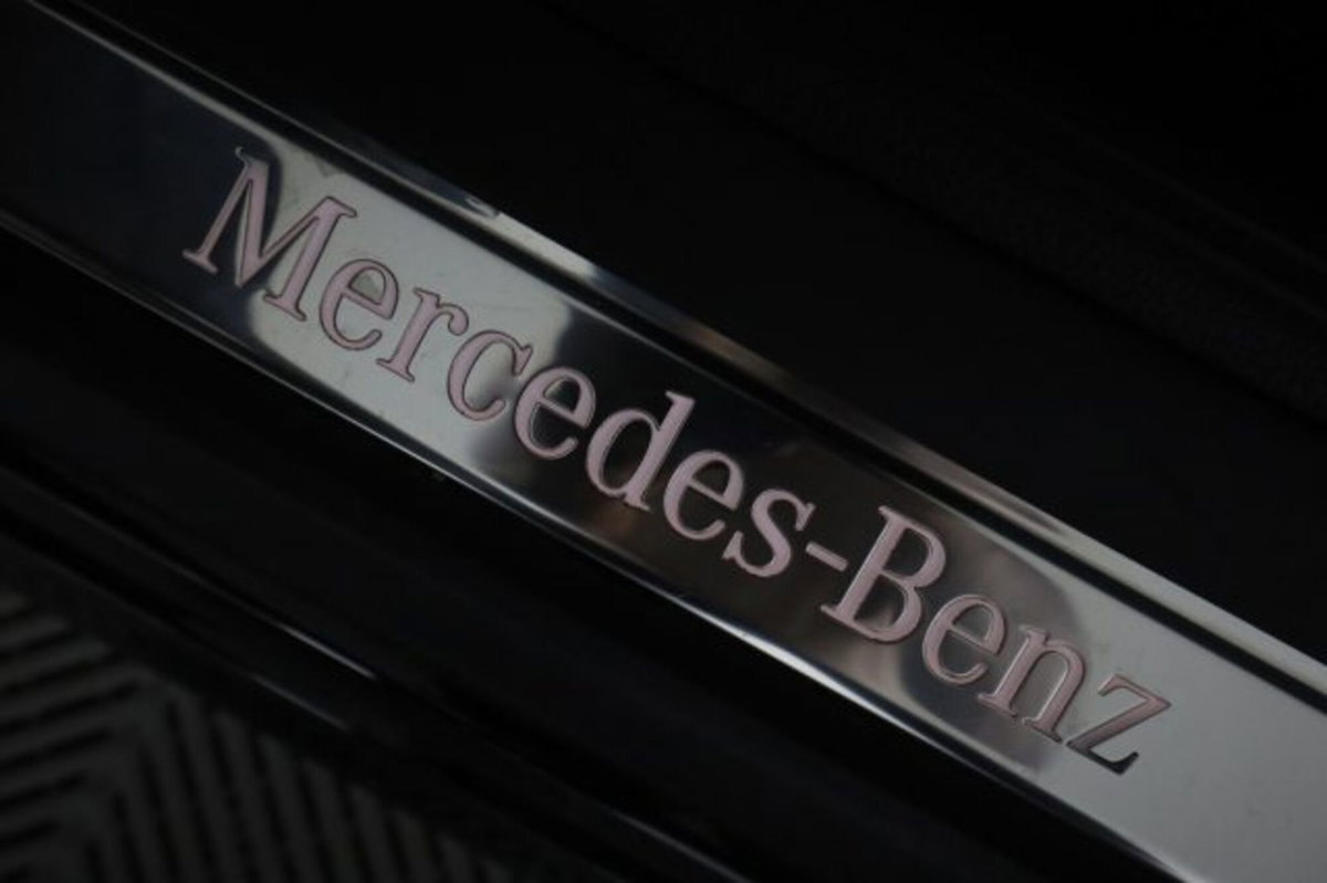 Mercedes-Benz CLE Cabrio 200 AMG Line Premium auto (14)