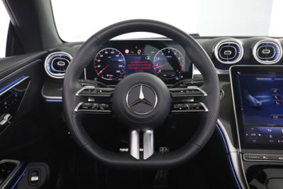 Mercedes-Benz CLE Cabrio 200 AMG Line Premium auto (5)