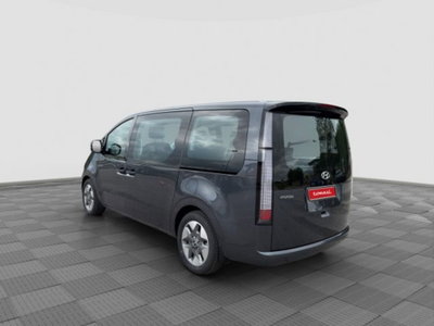 Hyundai Staria 2.2 awd auto (3)