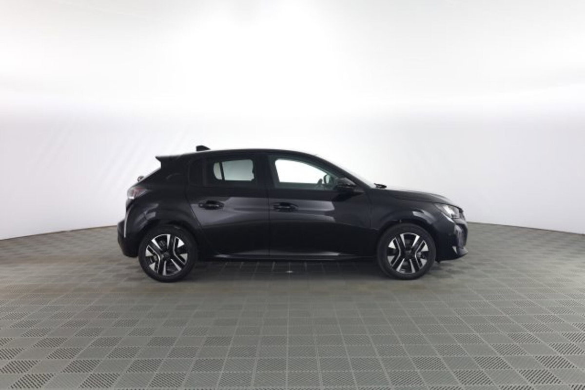 Peugeot 208 1.2 turbo Allure 100cv (3)