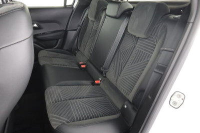 Lancia Ypsilon 1.2 mhev Edizione Cassina e-dct (3)
