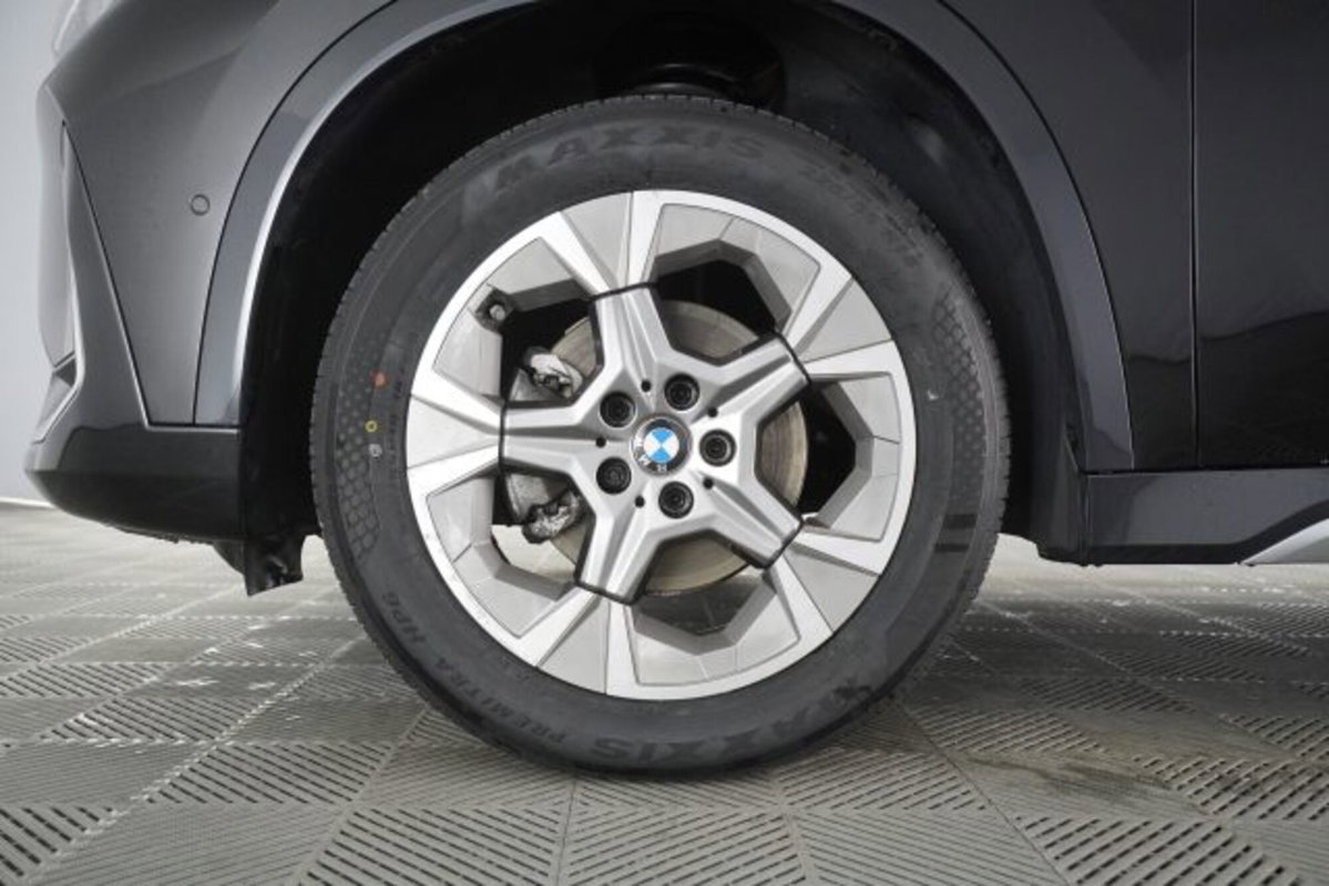 BMW X1 sDrive 18d xLine (8)