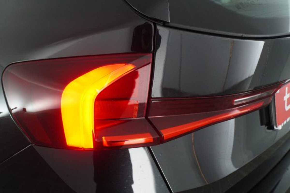 BMW X1 sDrive 18d xLine (9)