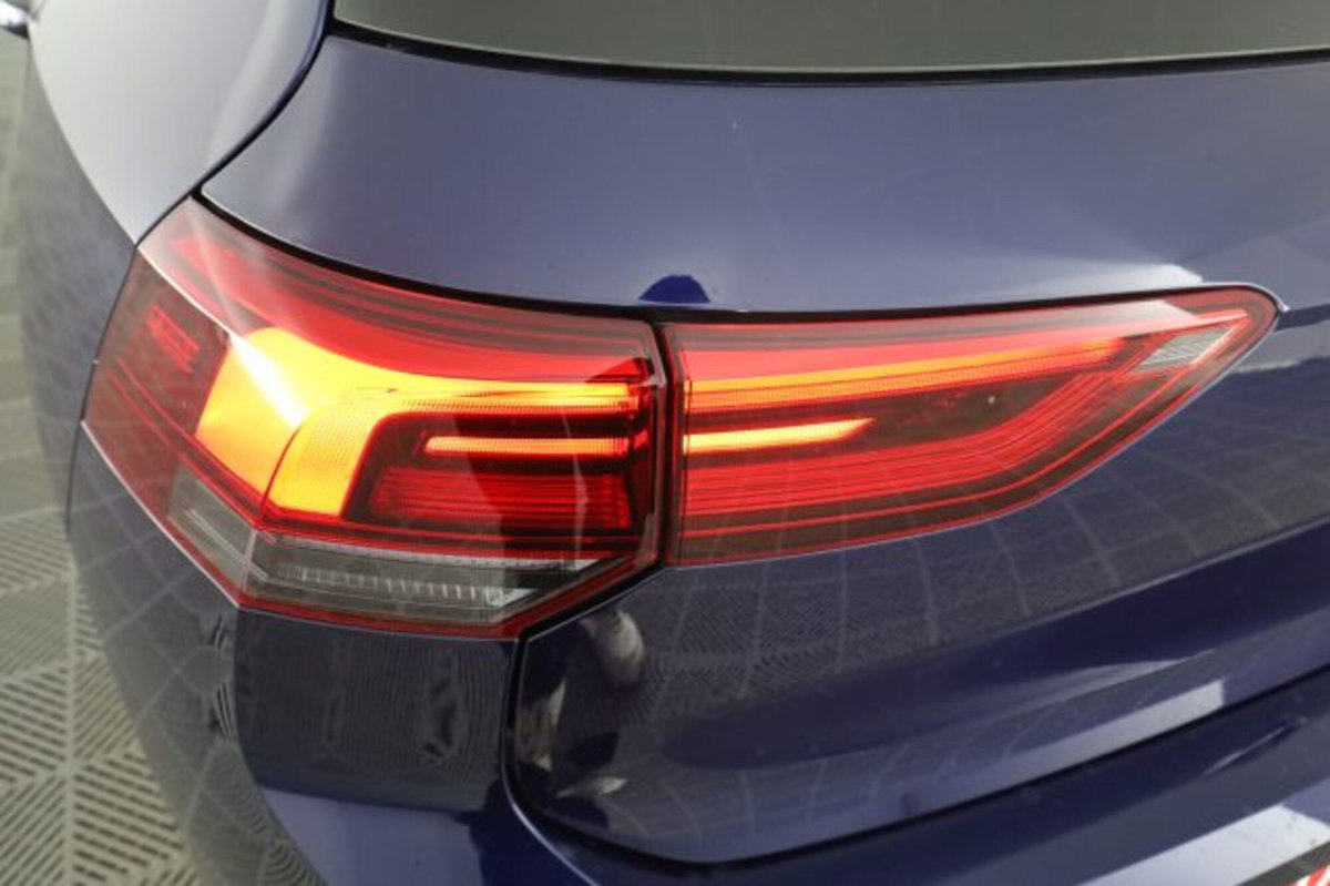 Volkswagen Golf 1.0 TSI EVO Life (10)