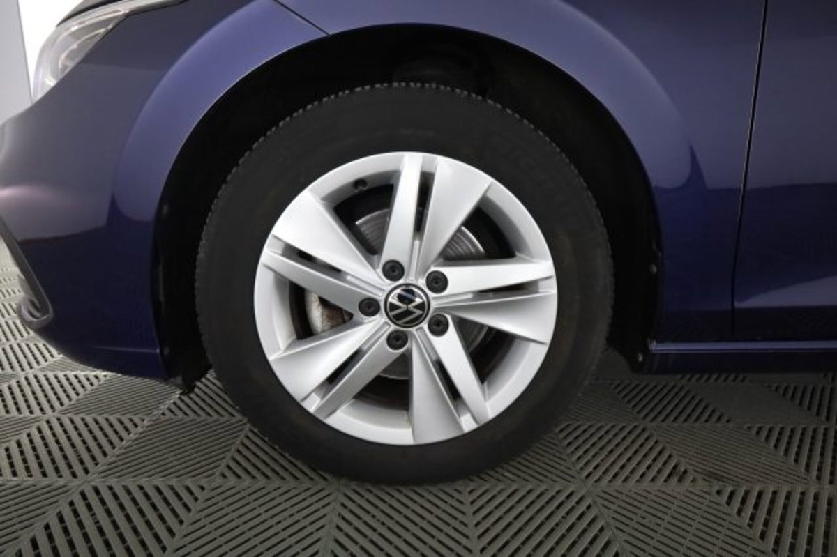 Volkswagen Golf 1.0 TSI EVO Life (8)