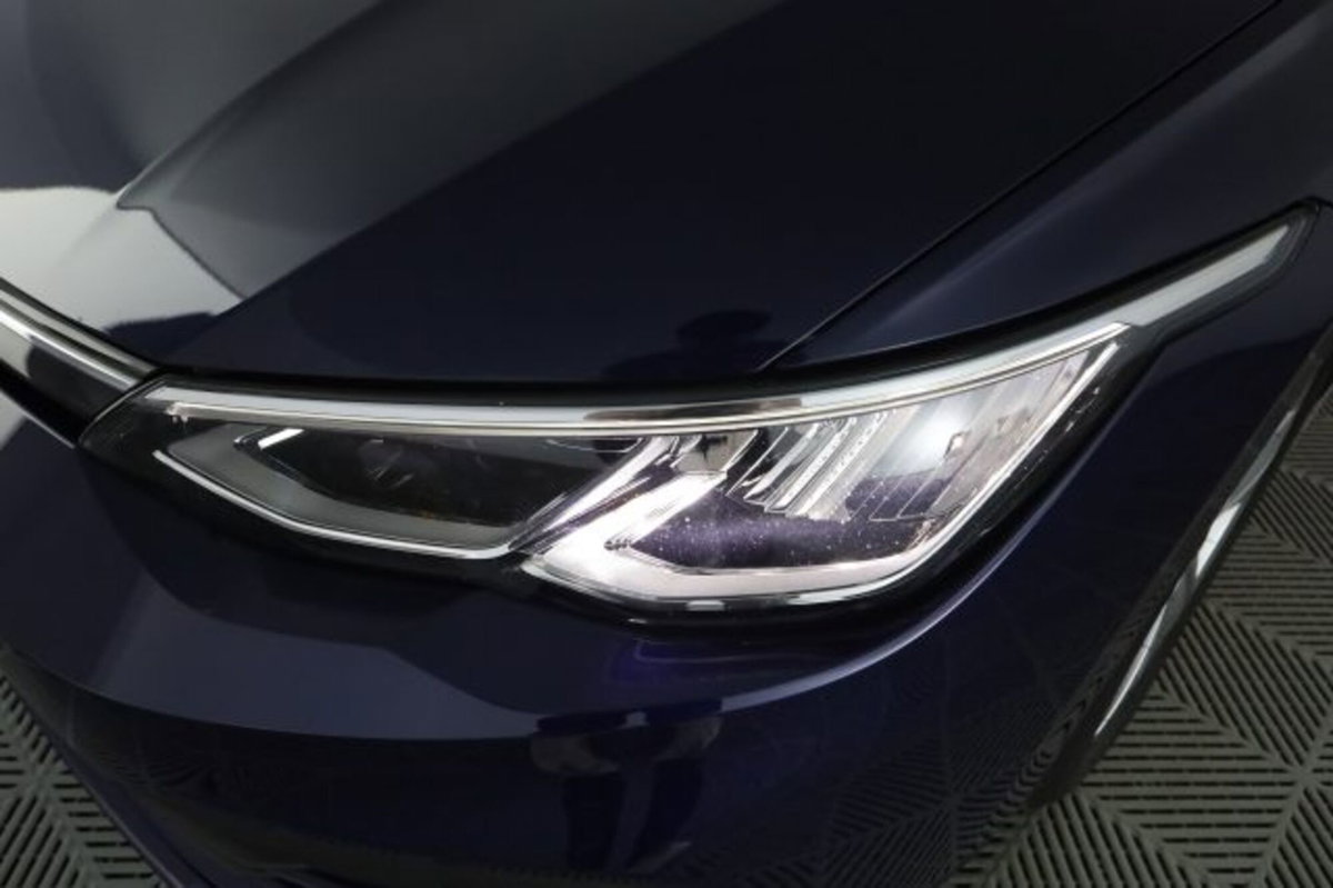 Volkswagen Golf 1.0 TSI EVO Life (9)