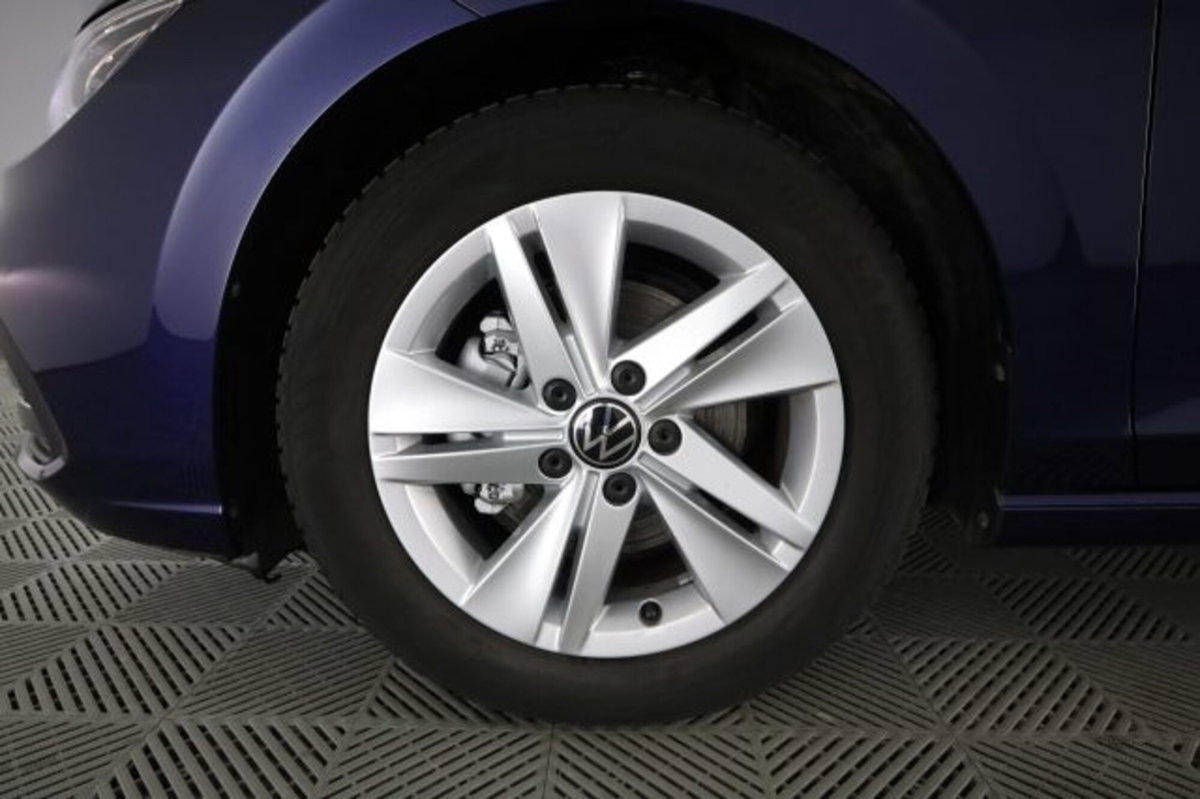Volkswagen Golf 1.0 TSI EVO Life (8)