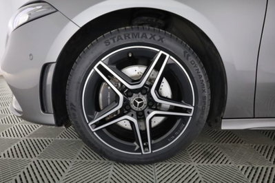 Mercedes-Benz Classe A 250 e Automatic EQ-Power Premium (8)