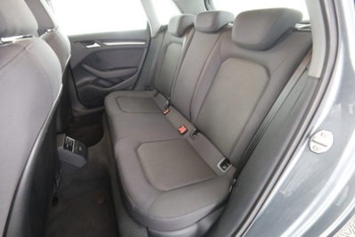 Audi A3 Sportback 40 TDI quattro S tronic Business (11)