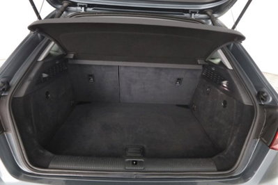 Audi A3 Sportback 40 TDI quattro S tronic Business (14)
