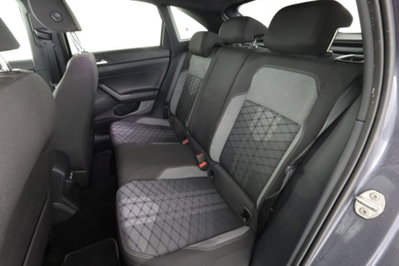 Volkswagen Taigo 1.0 tsi R-Line 115cv (3)
