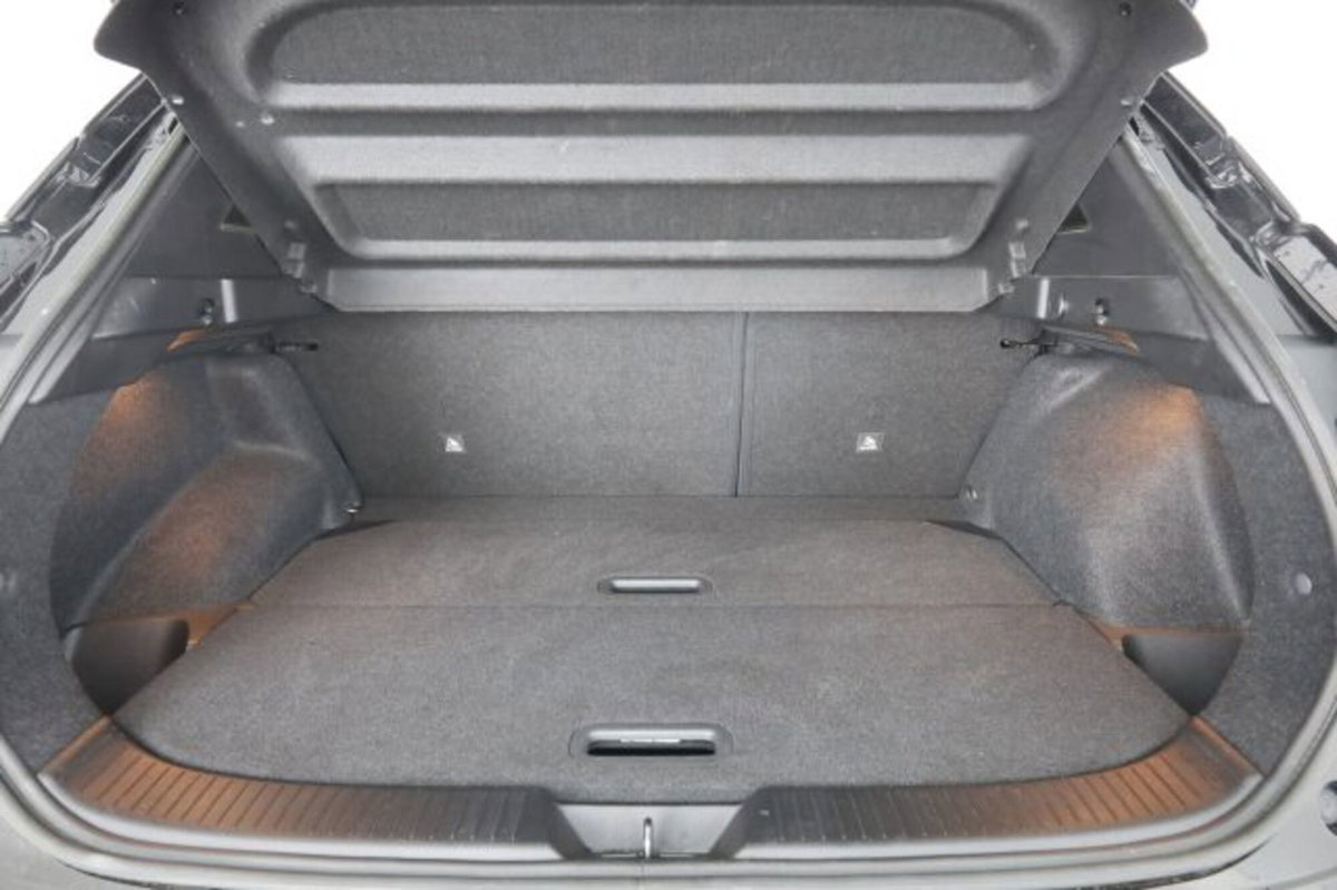 Nissan Qashqai MHEV 158 CV Xtronic N-Style (6)