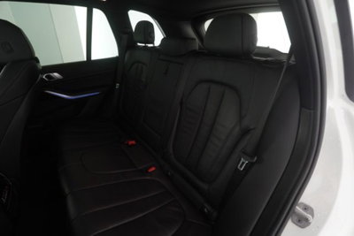 BMW X5 xDrive30d 48V xLine (11)