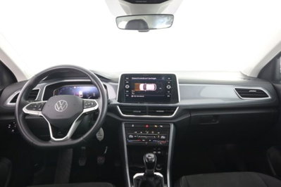 Volkswagen T-Roc 1.0 tsi Style 115cv (4)