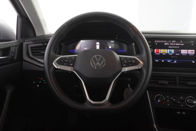 Volkswagen Polo 1.0 evo Life 80cv (13)