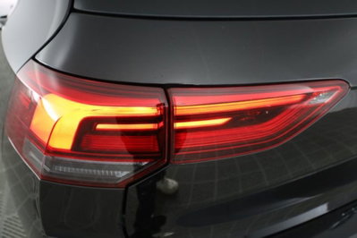 Volkswagen Golf Variant 1.0 eTSI EVO DSG Life (10)