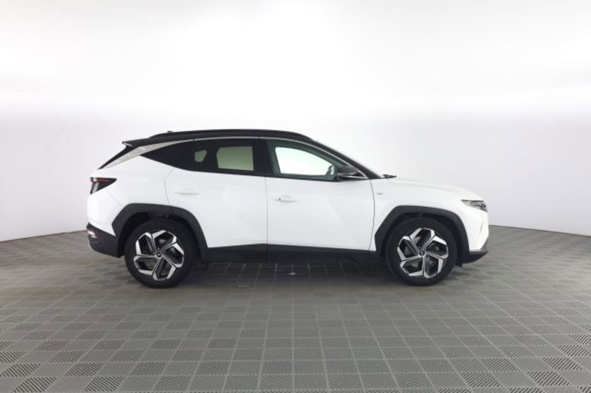 Hyundai Tucson 1.6 crdi 48V Exellence 2wd dct (3)